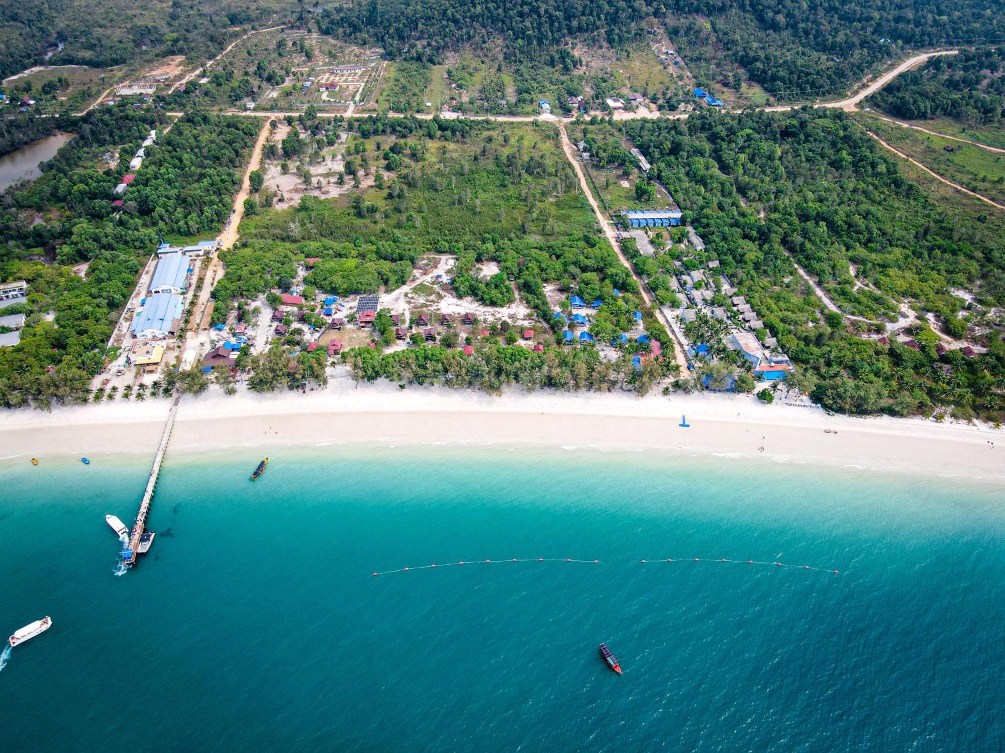 Koh Rong Beach Hostel And Bungalows Kaoh Touch Exterior foto